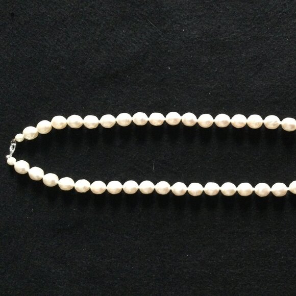 26" women's necklace big beads white handmade reused beads - Picture 1 of 4